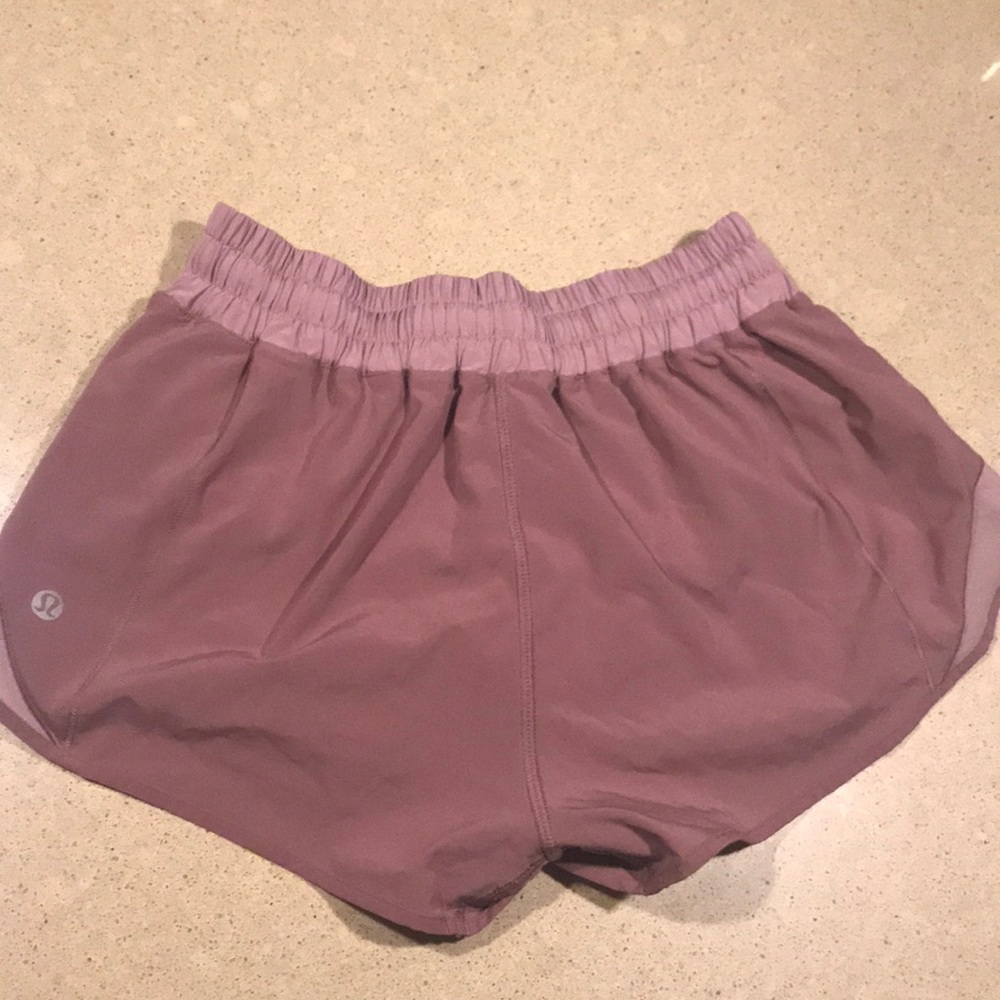 lululemon hotty hot short